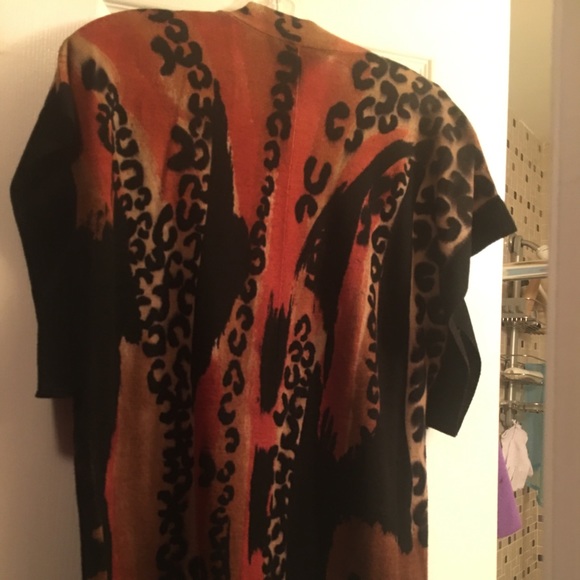 Vest - Picture 2 of 2